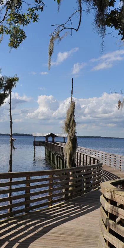 Riverfront pier, ideal for dog training in fruit cove, FL.